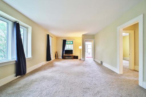 815 Rosewood Street, Brainerd, MN 56401