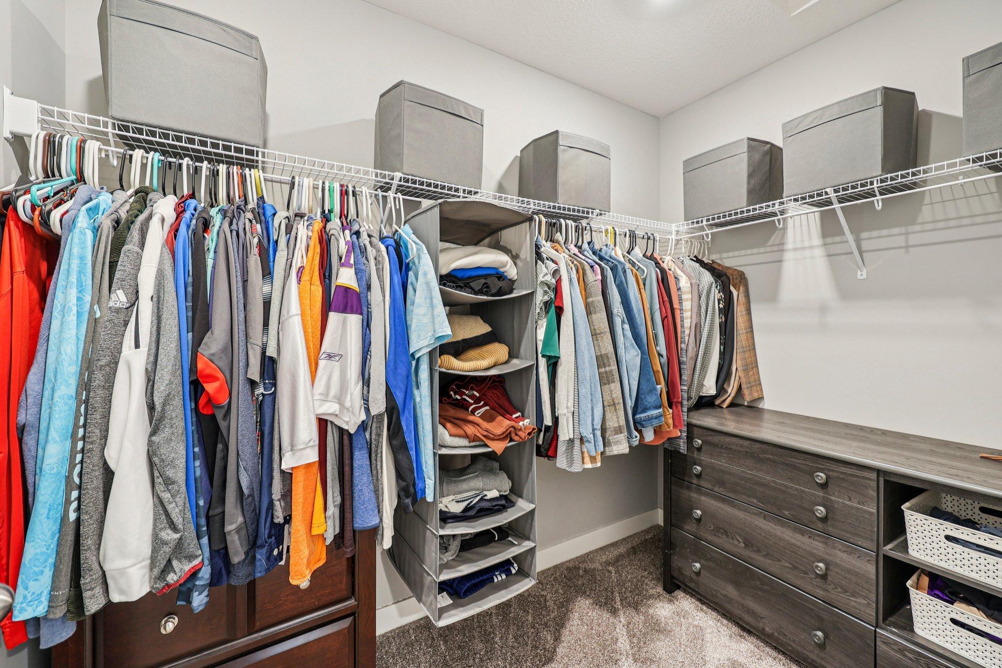 primary walk in closet