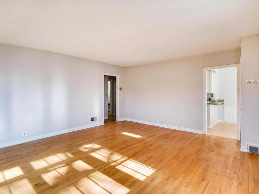 2530 W 50th Street, Minneapolis, MN 55410