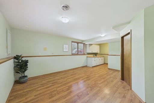 3256 Old Highway 8, Minneapolis, MN 55418
