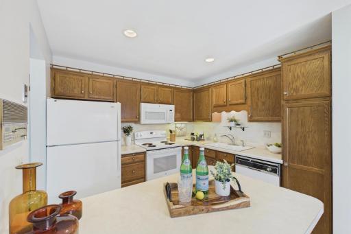 3256 Old Highway 8, Minneapolis, MN 55418