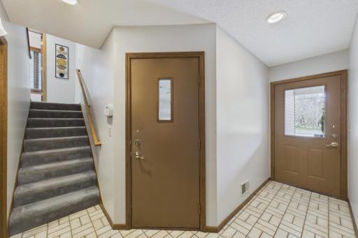 3256 Old Highway 8, Minneapolis, MN 55418