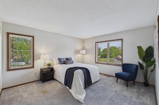 3256 Old Highway 8, Minneapolis, MN 55418