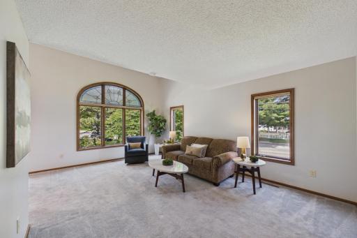 3256 Old Highway 8, Minneapolis, MN 55418