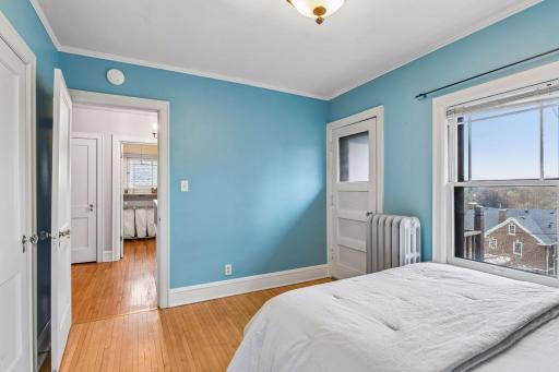 Upper level layout designed for comfort and functionality