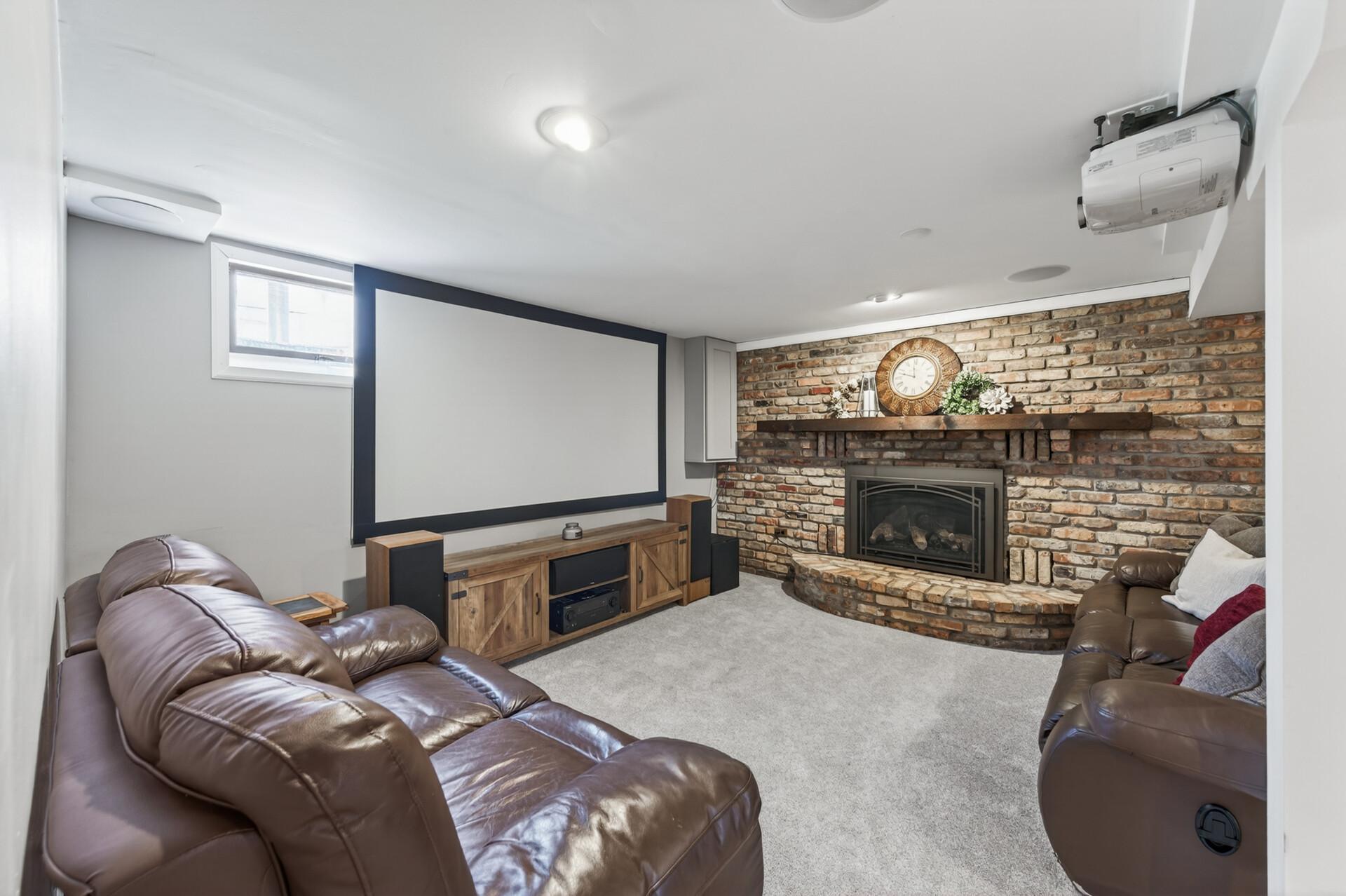 Movie night? Yes Please!