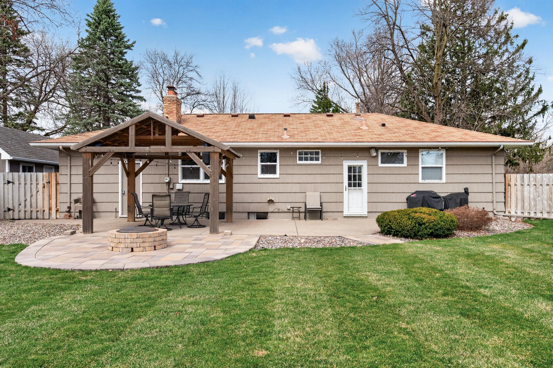 Enjoy many summer evenings by the fire or a bbq under the shade!