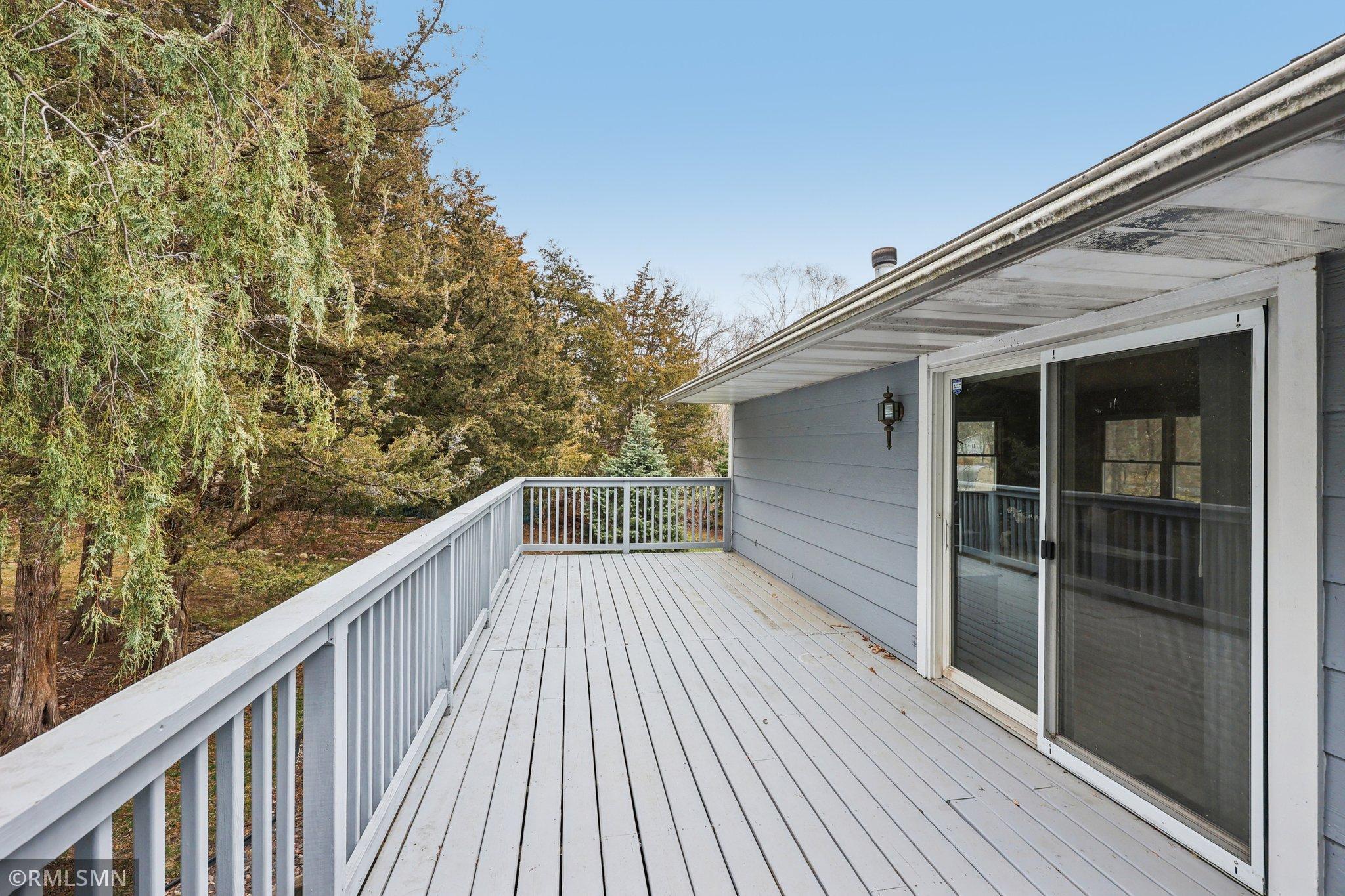 So much privacy in this yard!!