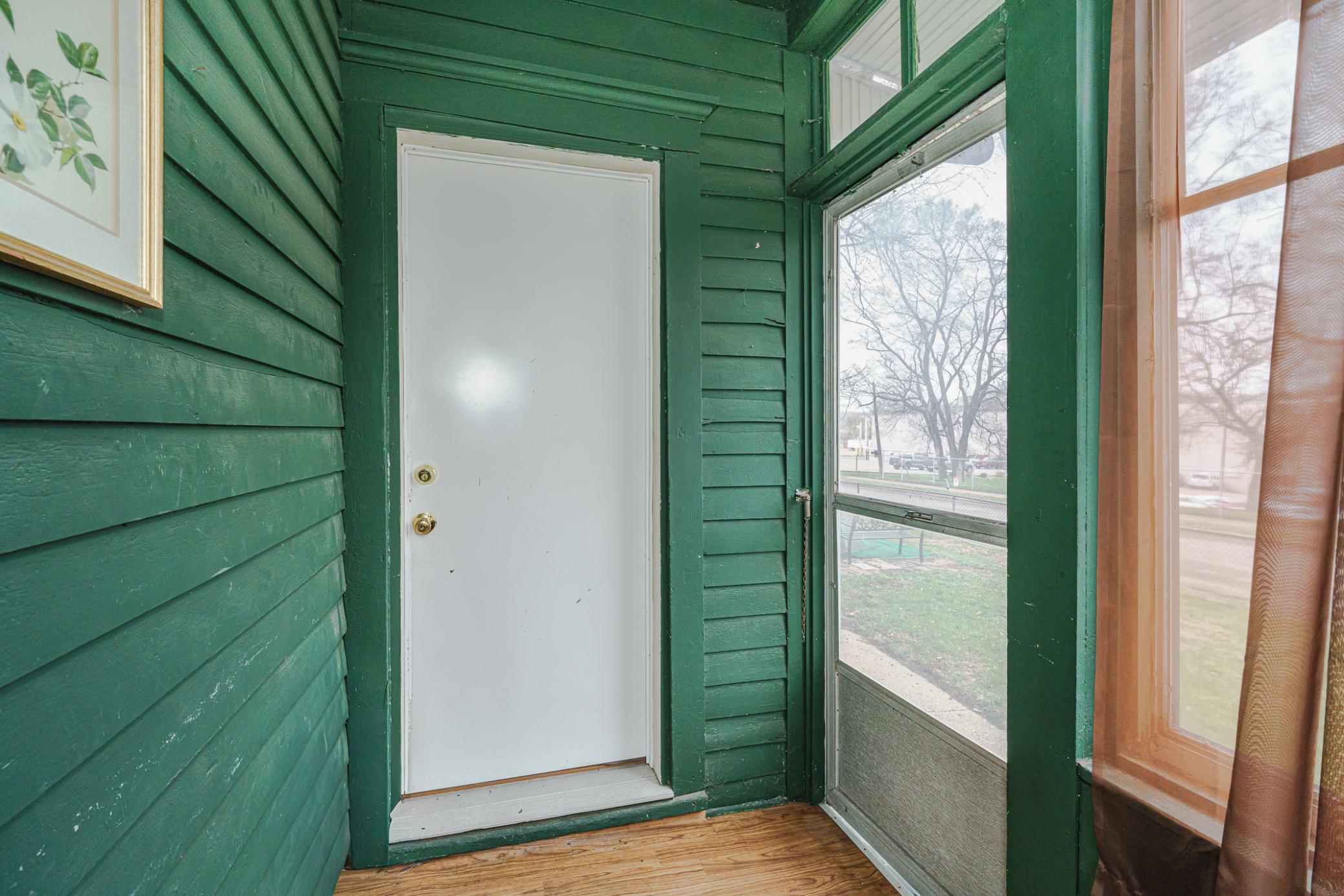 Second Porch