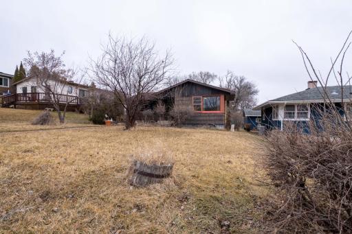 430 8th Avenue NW, Valley City, ND 58072