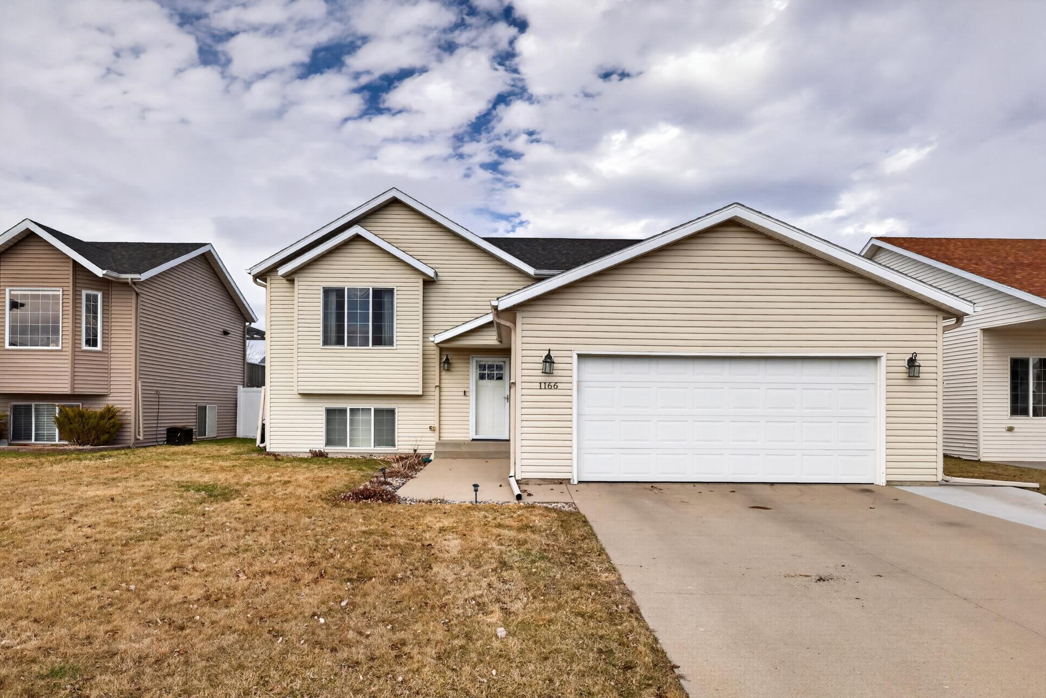 Amdak__1166 39 12 W West Fargo ND_0010.jpg