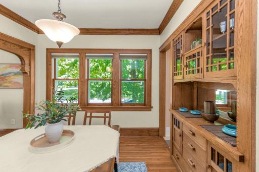 1697 Taylor Avenue, Saint Paul, MN 55104