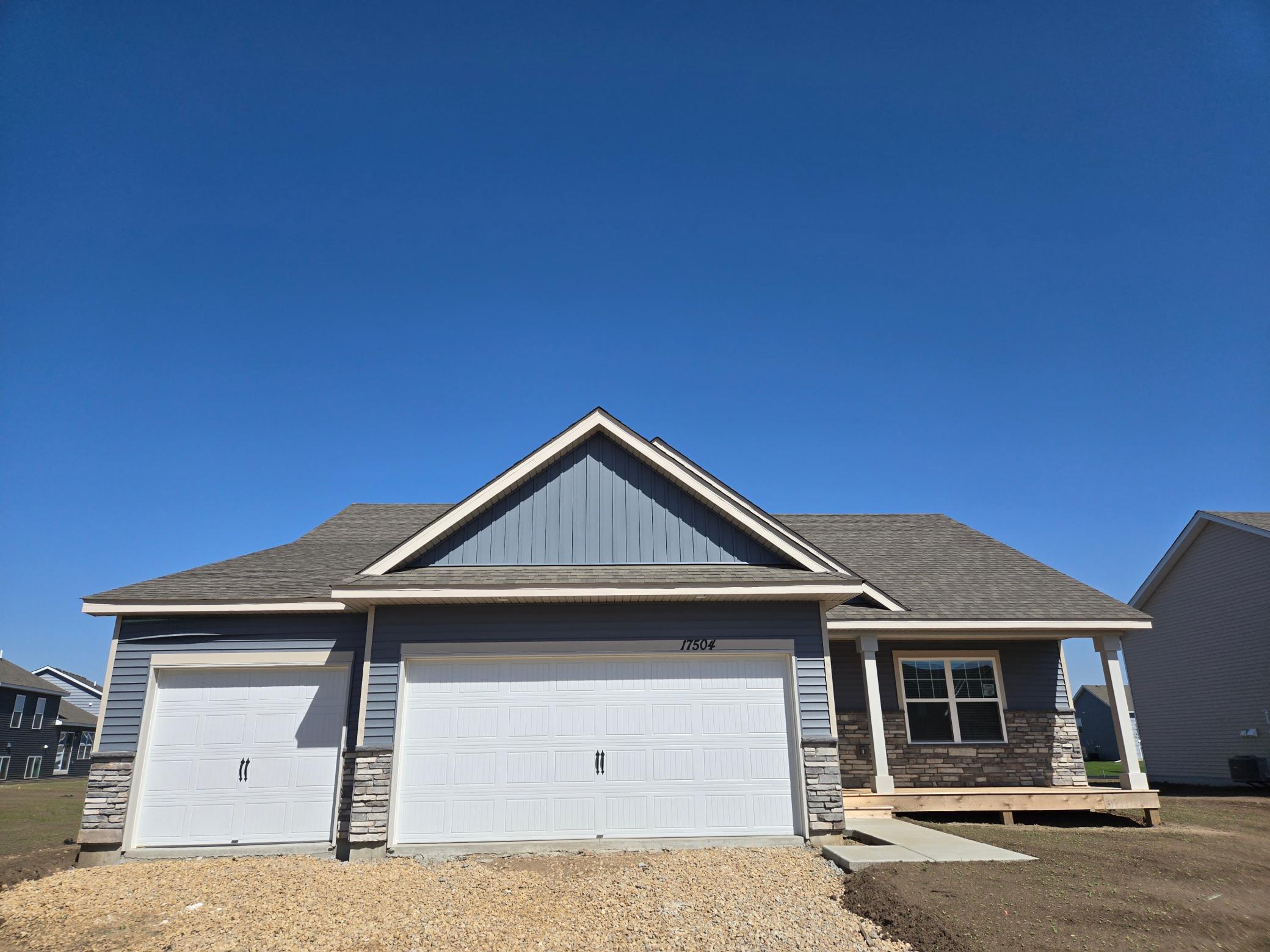 Welcome home to the Finnegan Heartland Cottage at Highlands at Eagle View in Elko New Market! Photo is of SIMILAR home. Options and colors may vary. Ask Sales Agent for details.