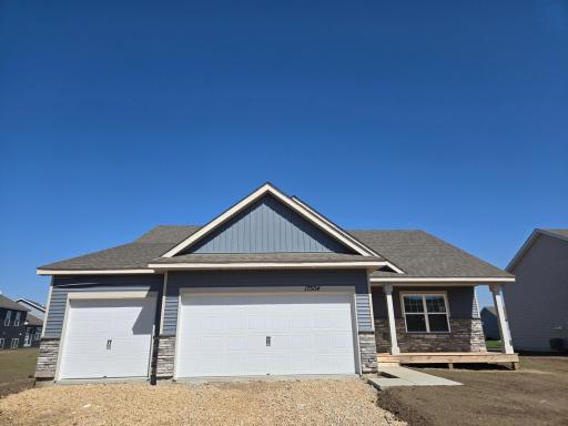Welcome home to the Finnegan Heartland Cottage at Highlands at Eagle View in Elko New Market! Photo is of SIMILAR home. Options and colors may vary. Ask Sales Agent for details.