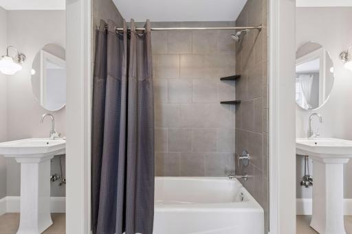 Tub/shower combo