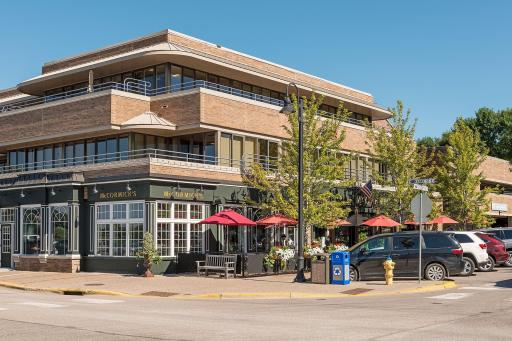Enjoy the shops, dining, and Lake Minnetonka lifestyle