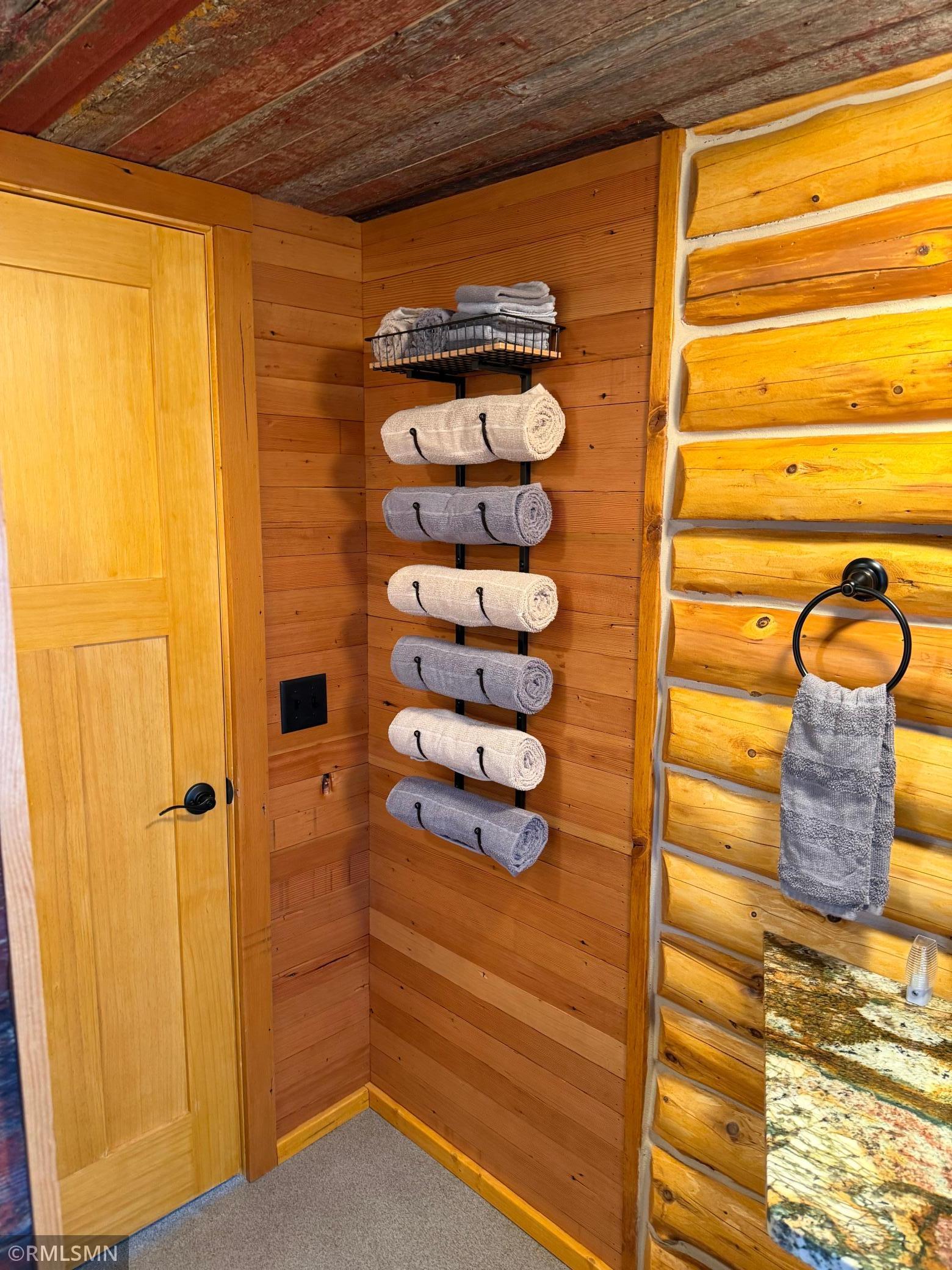 3/4 bath with walk-in shower