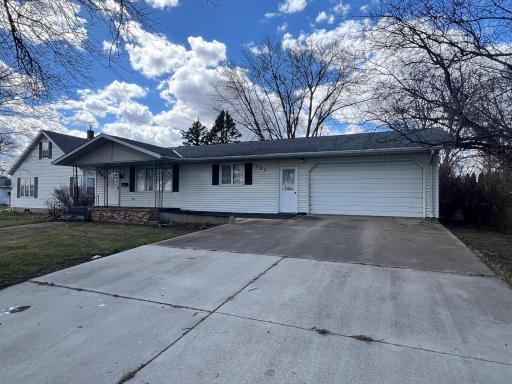 207 Western Avenue, Madison, MN 56256