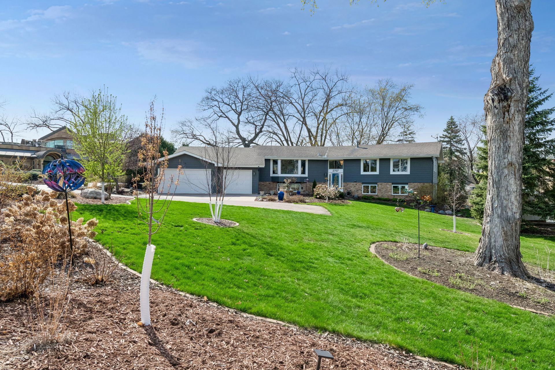 Unbelievable location on Carman's Bay