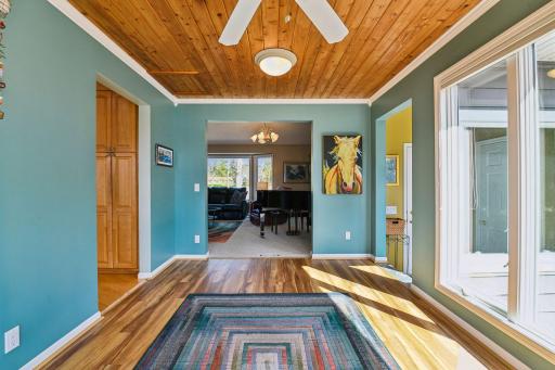 2707 Walters Port Lane, Excelsior, MN 55331