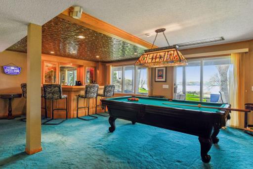 2707 Walters Port Lane, Excelsior, MN 55331