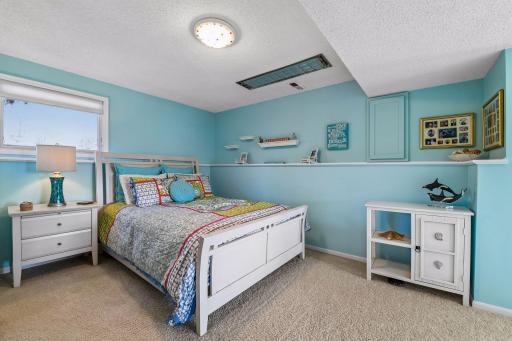 2707 Walters Port Lane, Excelsior, MN 55331