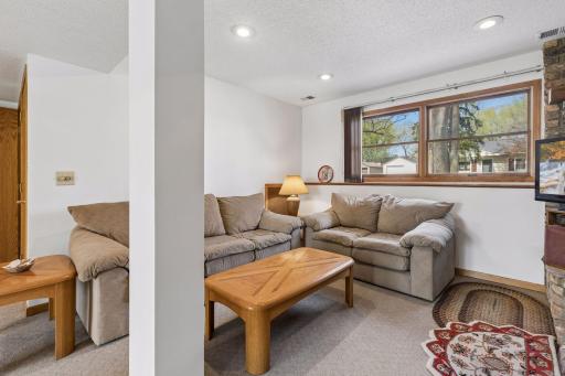 18815 South Lane, Minnetonka, MN 55345