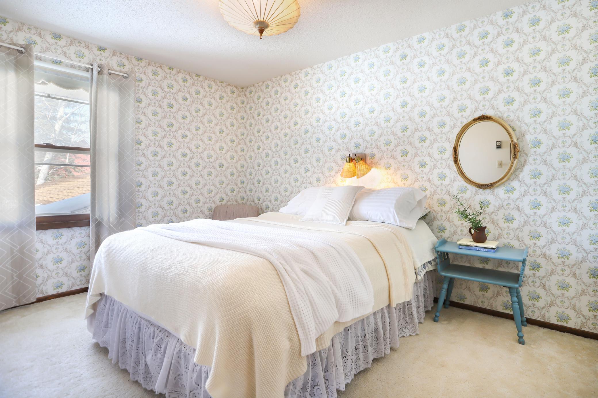 2nd Bedroom Upstairs