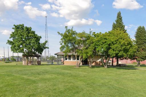2200 Ranchview Lane N, 136, Minneapolis, MN 55447