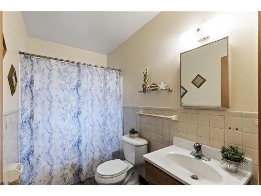 5347 4th Street NE, Minneapolis, MN 55421