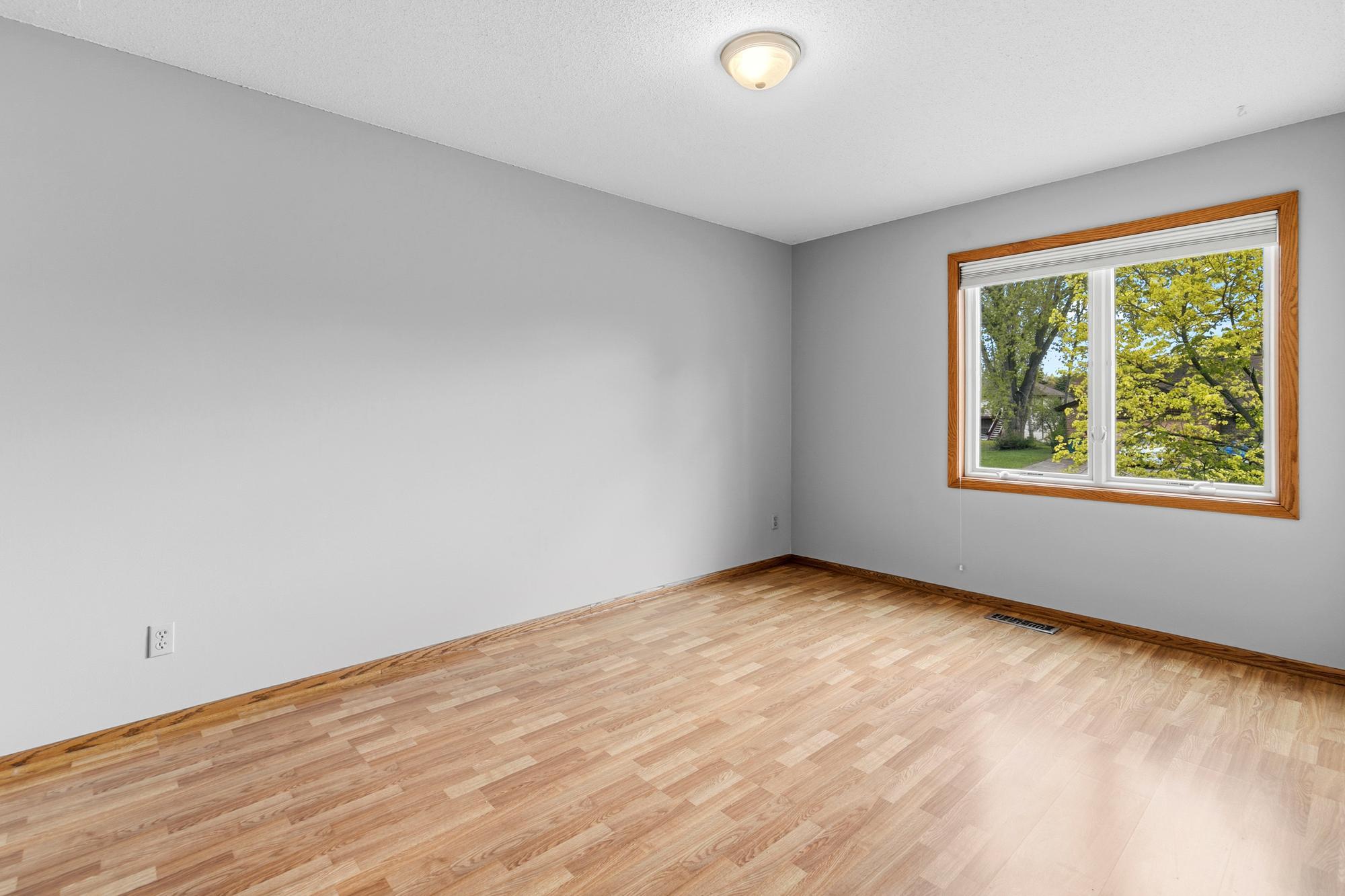 Bedroom 2 (upper level)