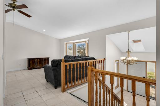 13645 Glenhurst Avenue, Savage, MN 55378