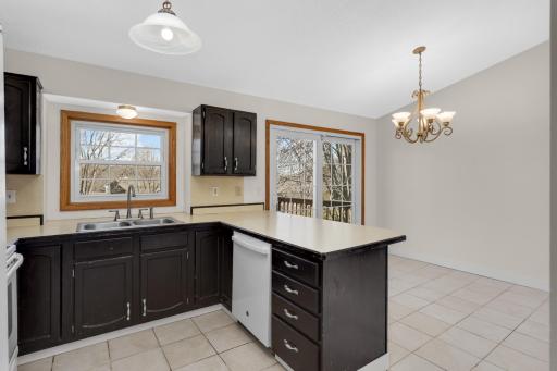 13645 Glenhurst Avenue, Savage, MN 55378