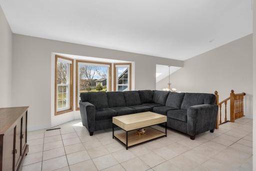 13645 Glenhurst Avenue, Savage, MN 55378