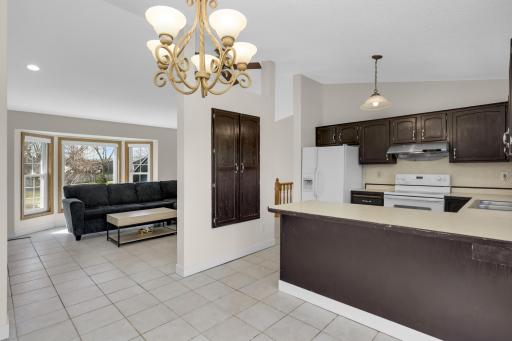 13645 Glenhurst Avenue, Savage, MN 55378