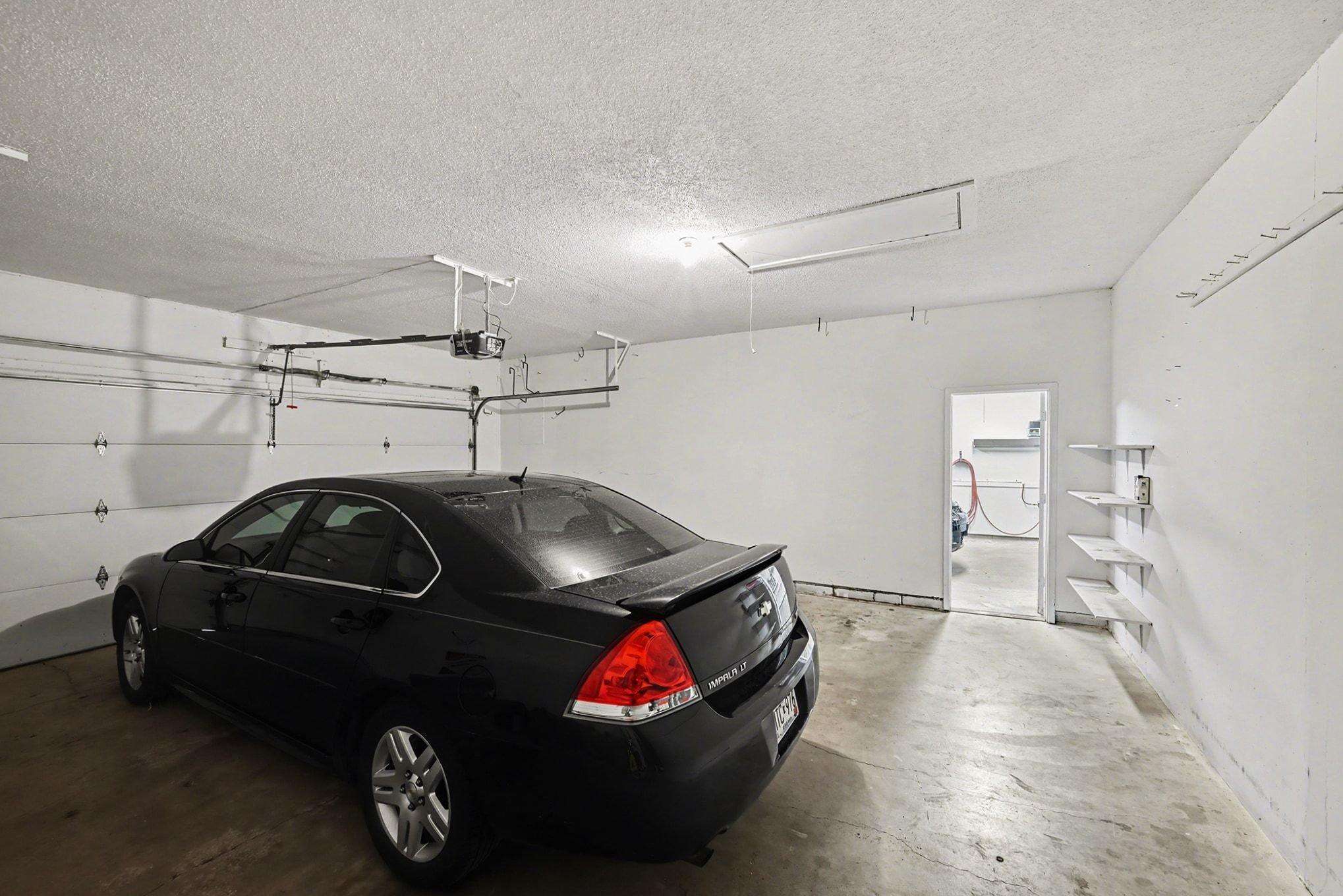 Spacious garage