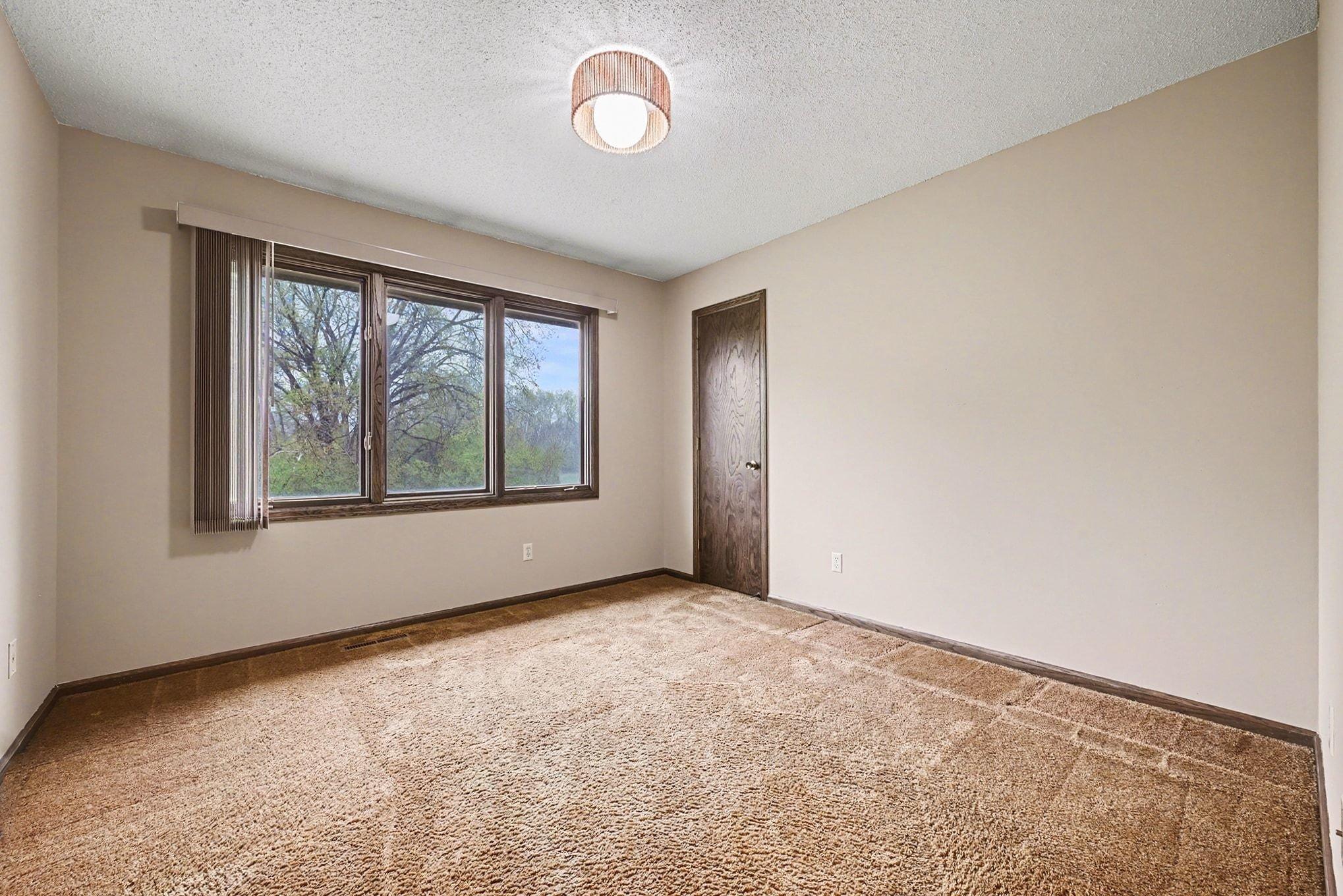 Upstairs bedroom 1