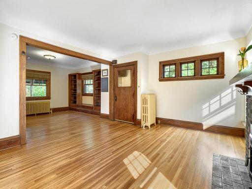 6 - Living Room has lots of wonderful natural light.