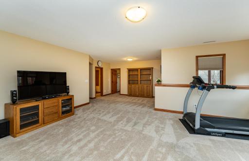 3130 Cassidy Drive NE, Rochester, MN 55906