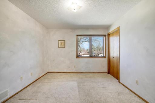 1208 Borealis Lane NE, Minneapolis, MN 55421