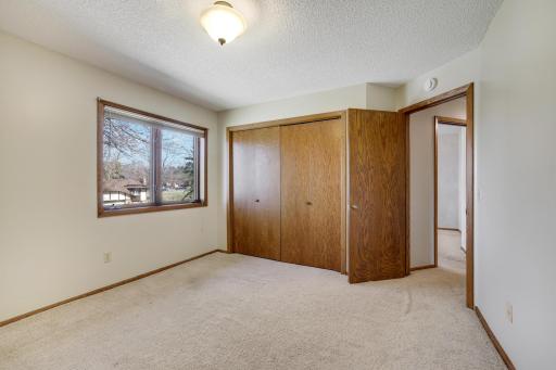 1208 Borealis Lane NE, Minneapolis, MN 55421