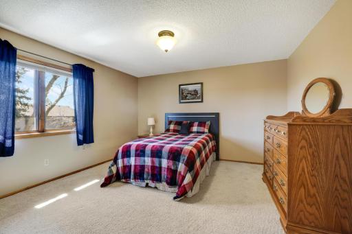 1208 Borealis Lane NE, Minneapolis, MN 55421