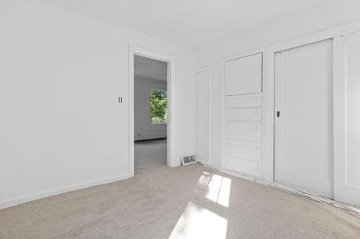 8065 Riverview Terrace NE, Minneapolis, MN 55432