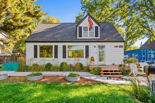 8065 Riverview Terrace NE, Minneapolis, MN 55432