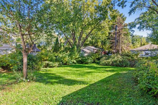 8065 Riverview Terrace NE, Minneapolis, MN 55432