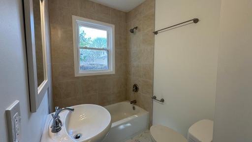 1530 3rd Street NE, Rochester, MN 55906