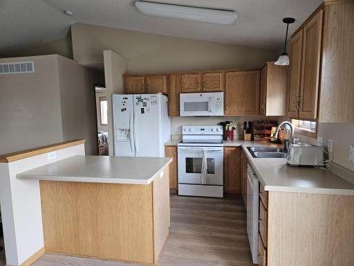 2300 22nd Drive SW, Austin, MN 55912