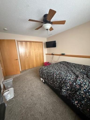 2300 22nd Drive SW, Austin, MN 55912