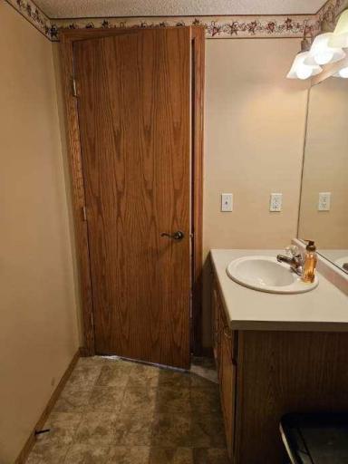 2300 22nd Drive SW, Austin, MN 55912