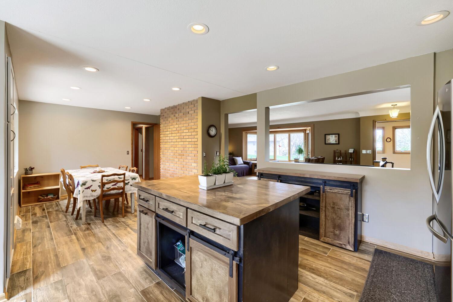 Kitchen pic 4
